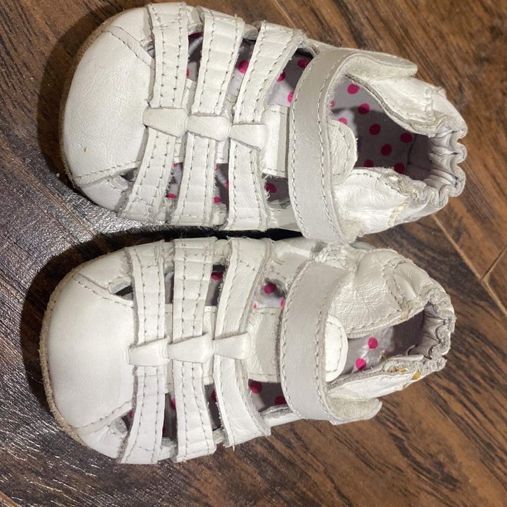 Robeez size 2